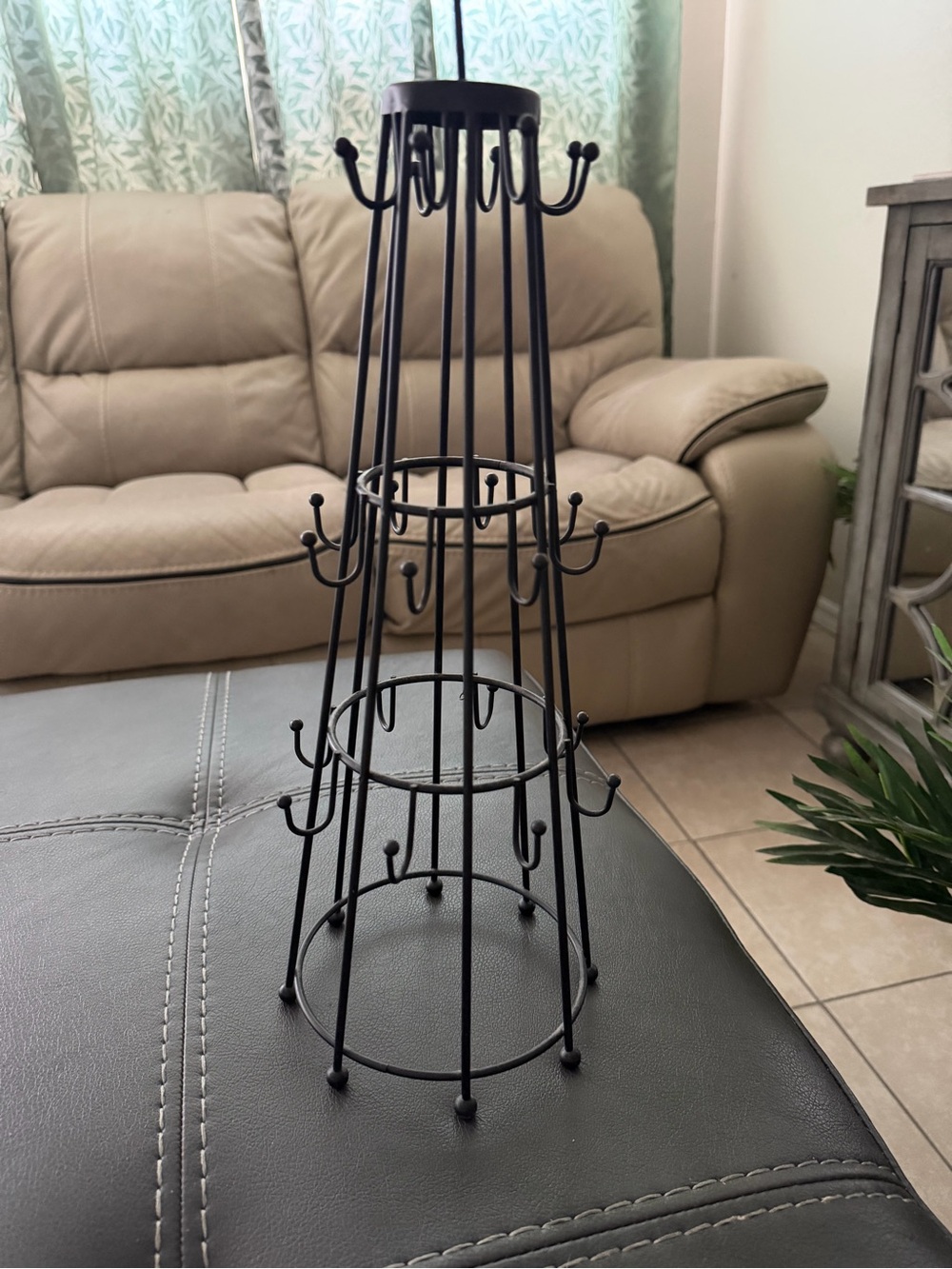 Black Metal Jewelry Tree Organizer - Elegant Multi-Tier Earring & Necklace Stand